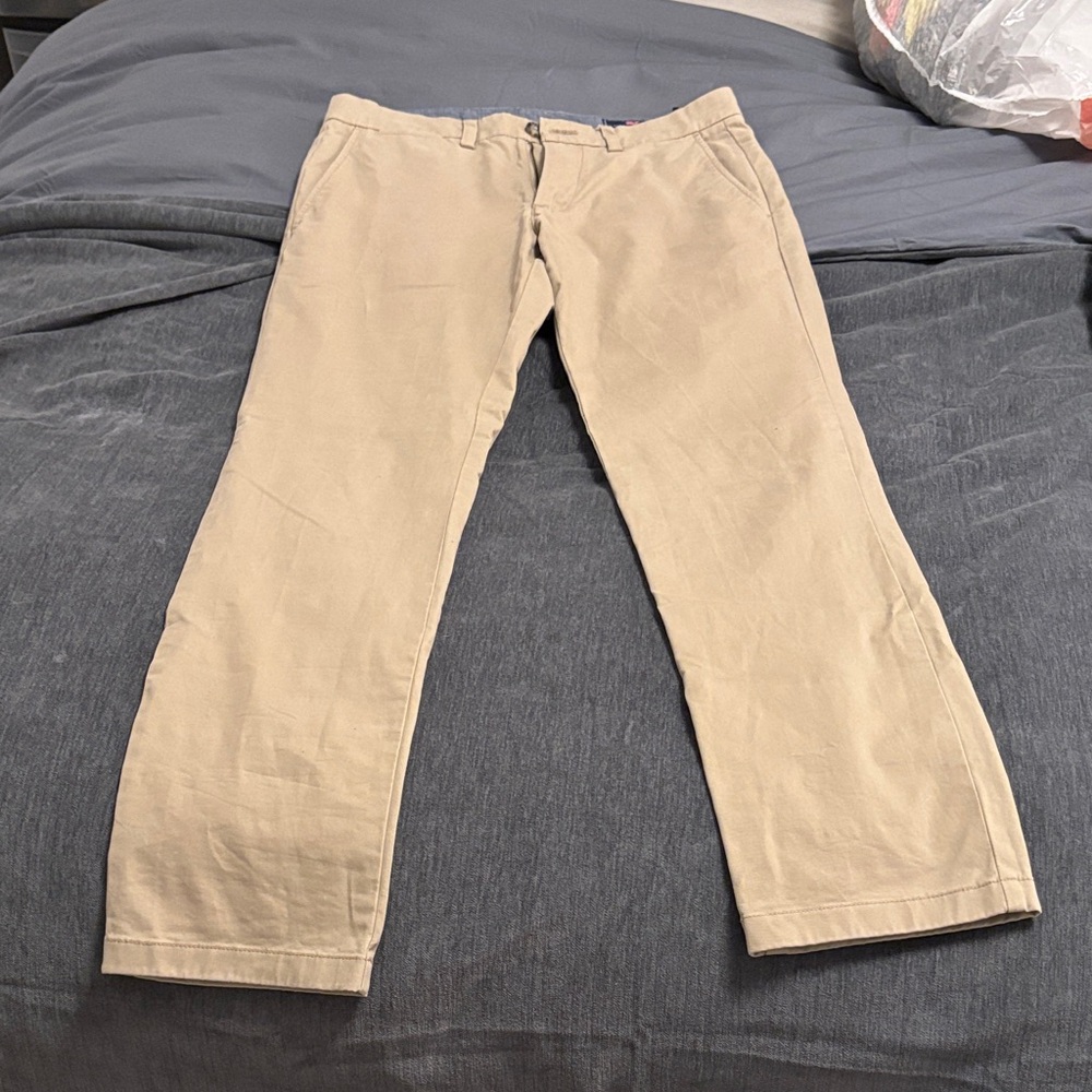 Vineyard Vines Khaki Pants